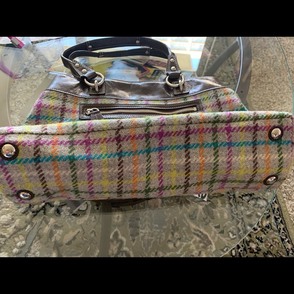Coach Handbag - Picture 4 of 11